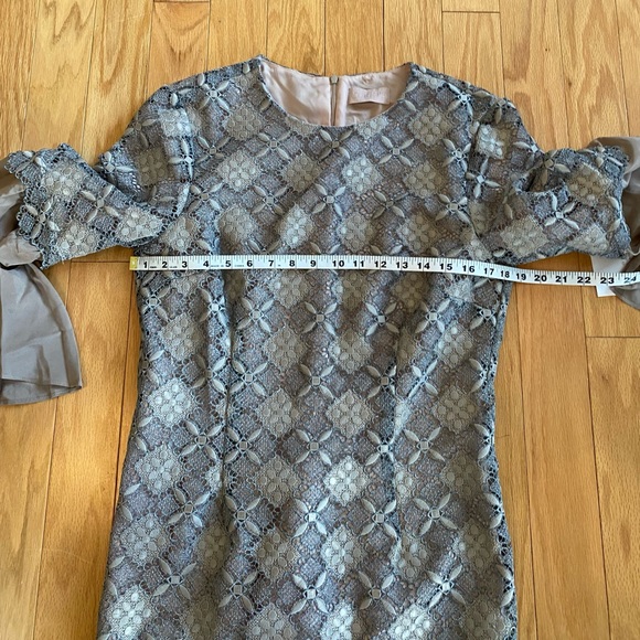 Curete Dress Embroidered Lace Bell Sleeves Taupe Women’s size 10 NWT Wedding - Picture 11 of 12